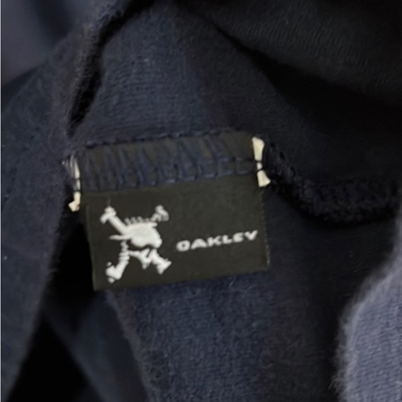 Oakley graphic T-shirt, blue, logo with white lettering, SZ M - Picture 4 of 4